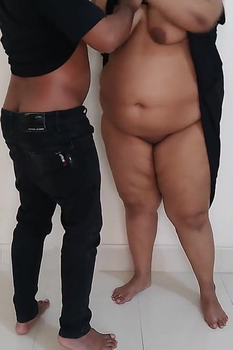 After Stepfather Went to Office, When the Stepmom Has Horny, the Stepson Satisfies Her by Fuck - Indian