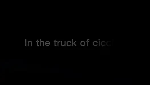 The awakening of Cicci77 and Pedro in the truck
