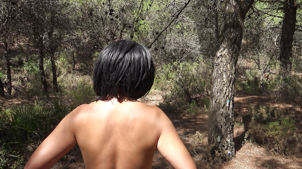 Mature nudist stepmom with saggy small tits pissing outdoor