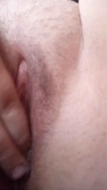 Virgin pussy play