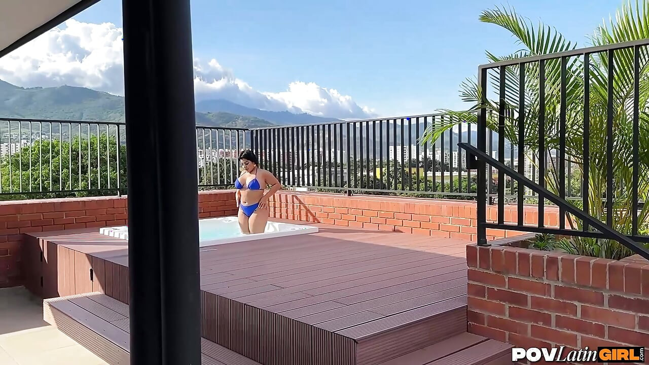 Colombian petite stepsister goes from jacuzzi to bed to suck cock, Naty Delgado - POVLatinGirl