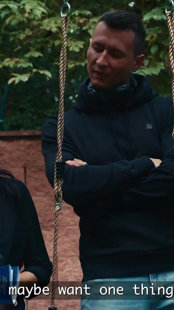 VIP4K. Zrela susjeda želi se zabaviti! | Isječak 2