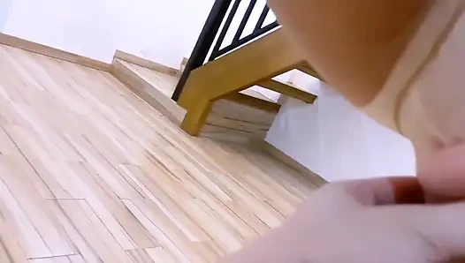 Hui10 - Mit Seilen bindet ein super süßes mädchen in weißen Socken in verschiedenen Positionen und vibriere sie, bis sie zum orgasmus erreicht.