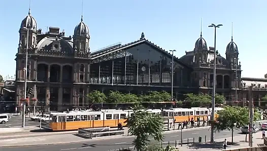 Kleine orgie für zwei paare, die einen heißen vierer auf die beine haben