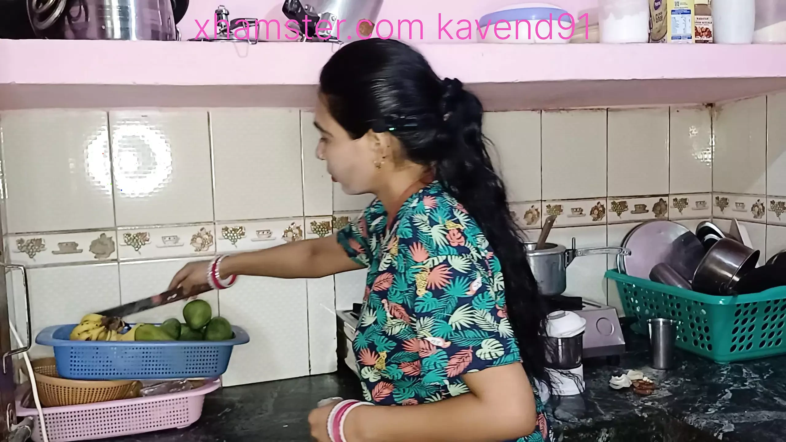Morning Kitchen sex gand Chudai hindi audio sex