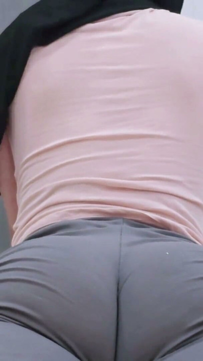 POV: A Sexy Hijabi Girl Stretching In Yoga Pants Showing Off Big Ass And Cute Pussy | Clip 1