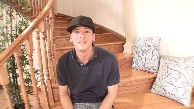 Hot Beautyfull Latina: Angelina Valentine fucks Alex Gonz