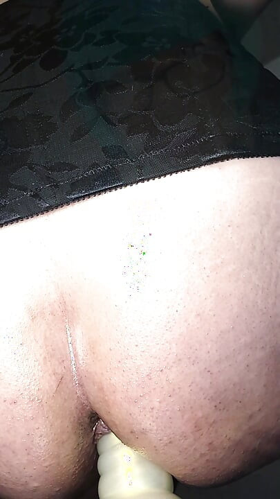 sexy sissy Brazilian Kandi pounds her ass PMV