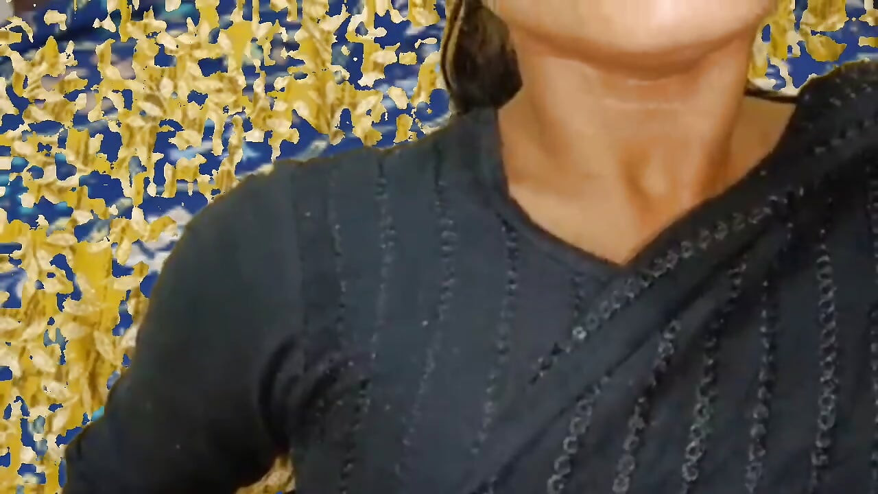 Kućna žena sa prijateljem