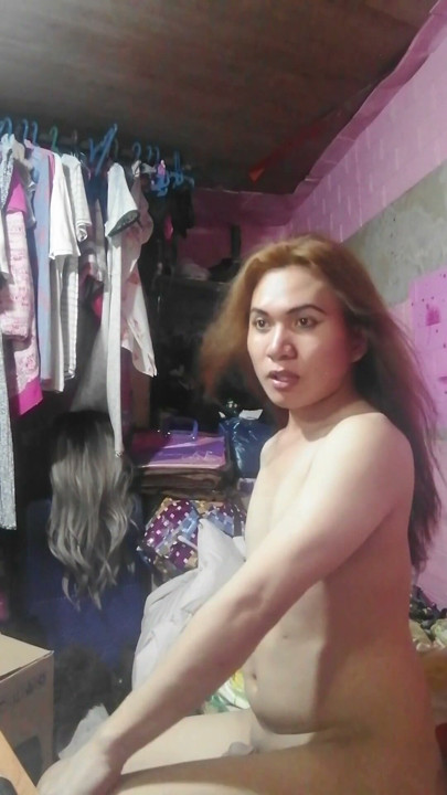 Abot na si reyna nanggaling sa labas ngayon mag jakol napuf | Clip 1