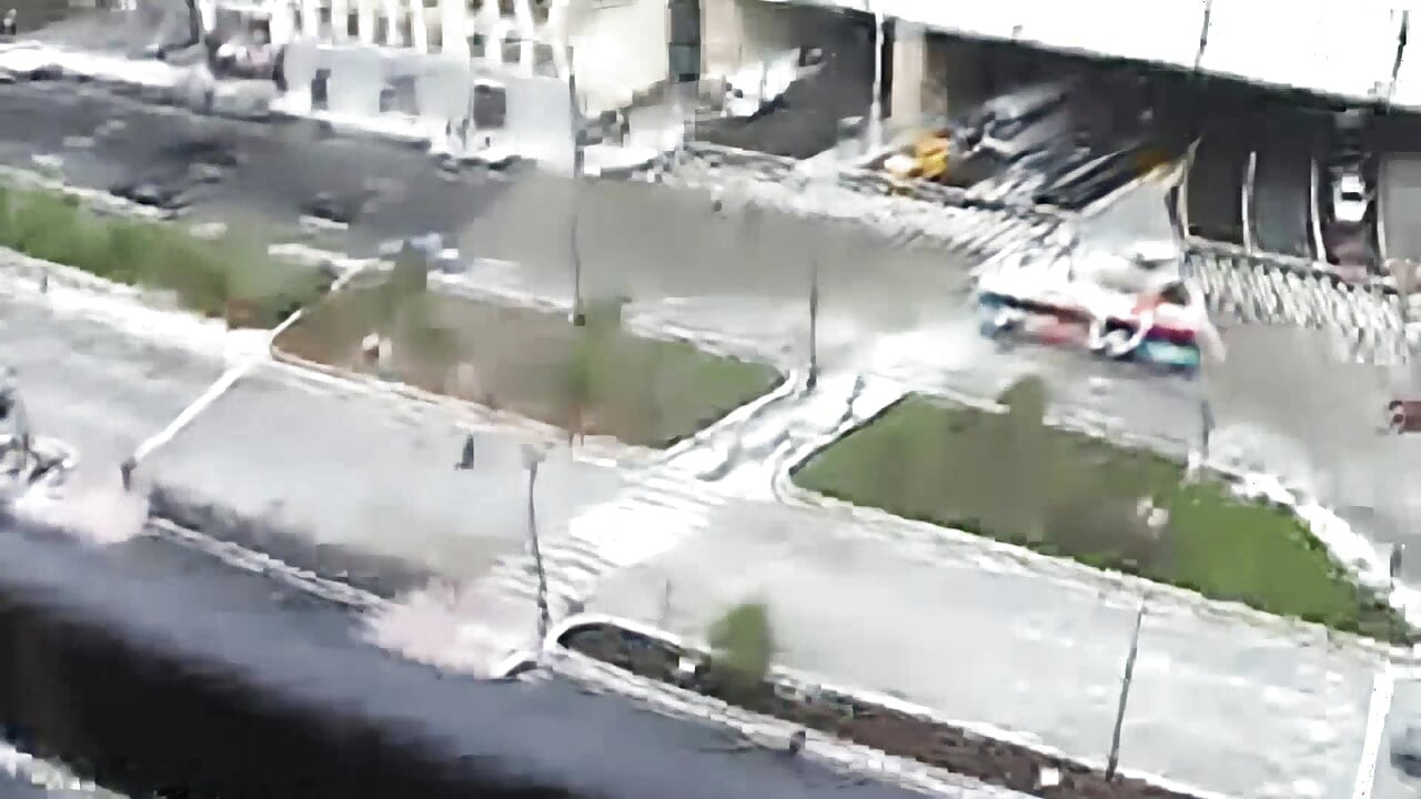 אוננות במרפסת