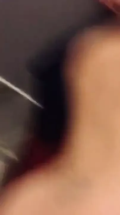 Namorada tímida
