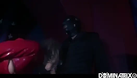 Bugün köle sikilecek!