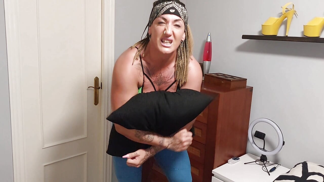 Ben süper güçlü bir kaltağım