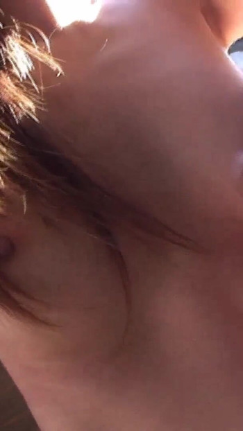 Stunning moment from "Reiche Asiatisce Milf bezahlt fuer den fick im spa bereich"