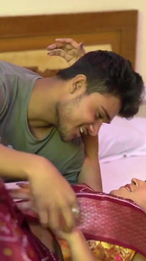 Unmarried Couple first Honeymoon Sex! Beautiful Indian Sex | Clip 1