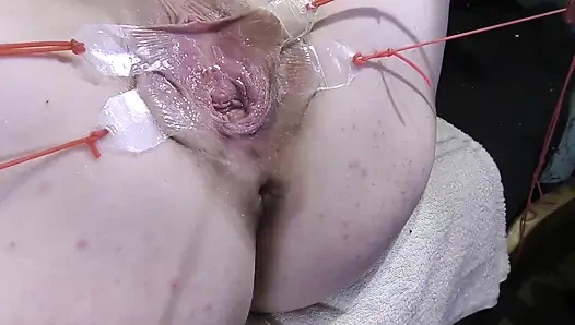 Uzak Yayılmış Vajina Yakın Çekimde Lambayla 1000watt