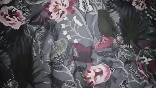 Sabah üvey kız kardeş