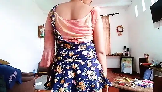 Моя сексуальная шлюха сводная сестра дези сказала да, чтобы я записала