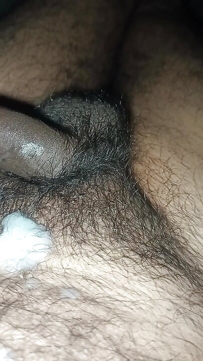 Indian hardcore jerking off lots of cumshot