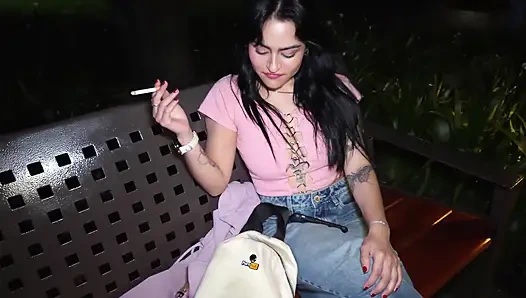 Amatör Halka açık Pikap: Pornhub Sırt Çantalı Latin Hayran Gırtlağına Kadar Sakso Çekiyor Ve Ham Dölleniyor