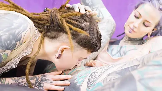 Shy Alt Girl Teen Tries First Anal with Tattooed Girl Doxy