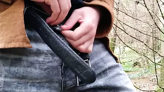 ormanda handjob baba twinks , büyük çük