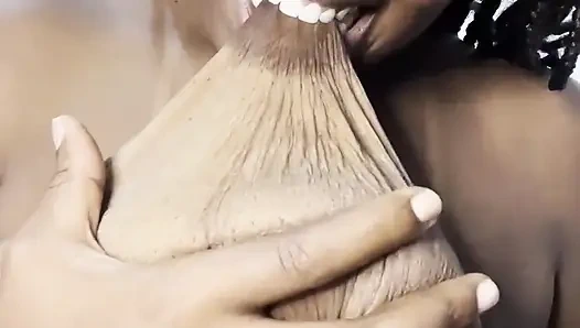 Кусаю Моего Гиганта, Вкусно