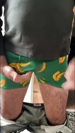 Ohtrevor Pissing and Pissing