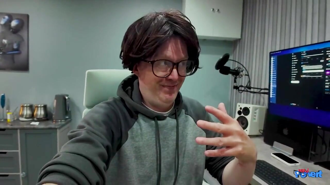 Jayne Sins - Πρώτη φορά Goth Cock Κορόιδο