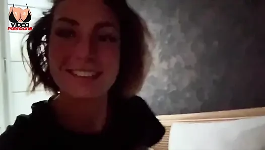 Bir Libertine Çok Sert Bir Vlog'da Cinselliğini Bizimle Paylaşıyor
