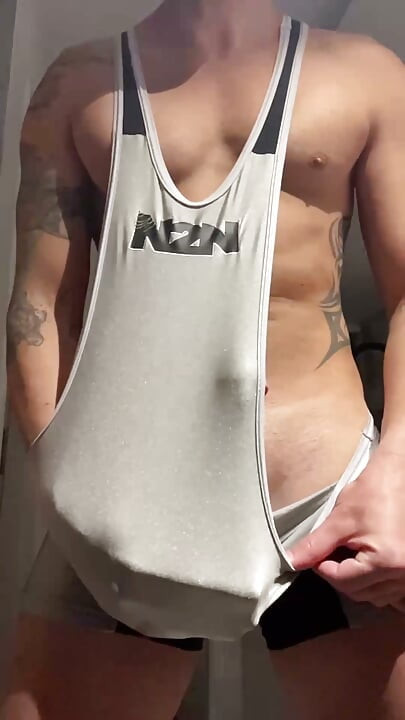 Muscle jock in lycra with huge cock thrusting until he cums