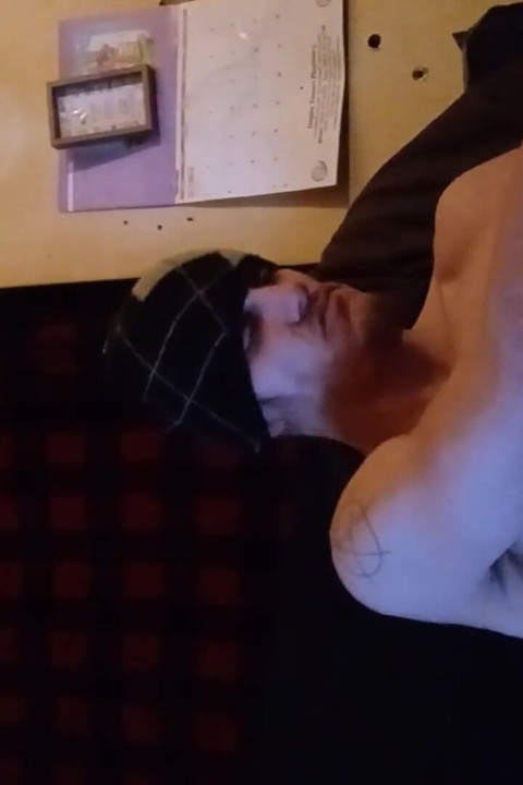 Sunny se razmeće zadirkujućim