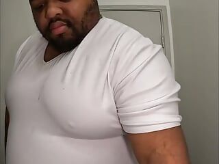 Video de afeitado nada especial, pero cuenta con mi vientre en crecimiento