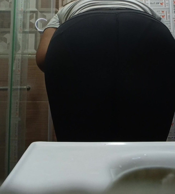 Who can see my underwear