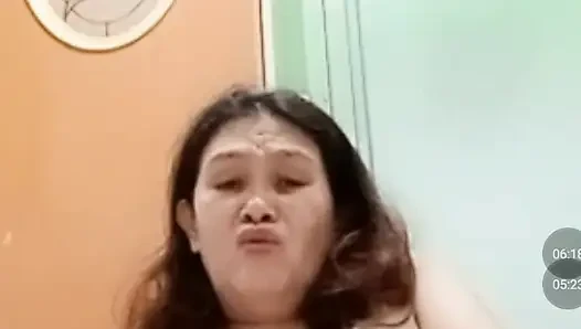Pada hari pertama september kami melakukan panggilan seks video