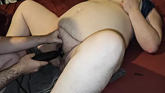 BBW wife wants hubby to serve and service her