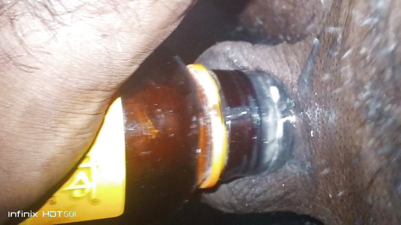 Step Mom helping her Step Son cum quickly on her round ass while watching the World Cup