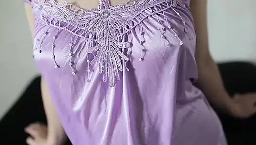 Pijat pantat montok gadis india diminyaki gaya doggy sampai dicrot di dalam