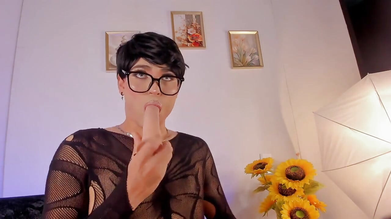 Femboy Ken Sissy Age Como Uma Ponta E Dança Sexy Para Você