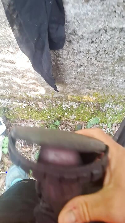 Cum on shoes