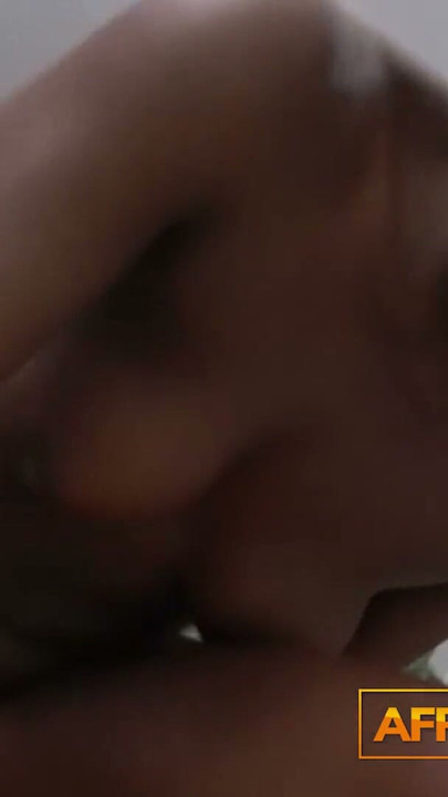 Masum Hukuk Öğrencisinin İlk Amatör Ev Yapımı Porno Seçmesi | Bölüm 1