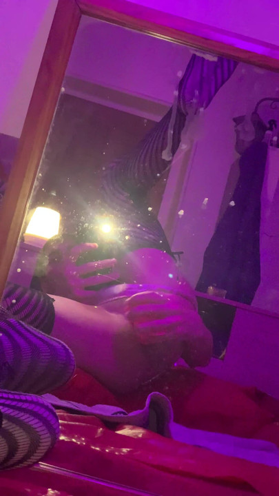 ディルドで開くのが大好きです