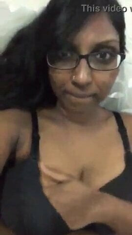 Desi cycki