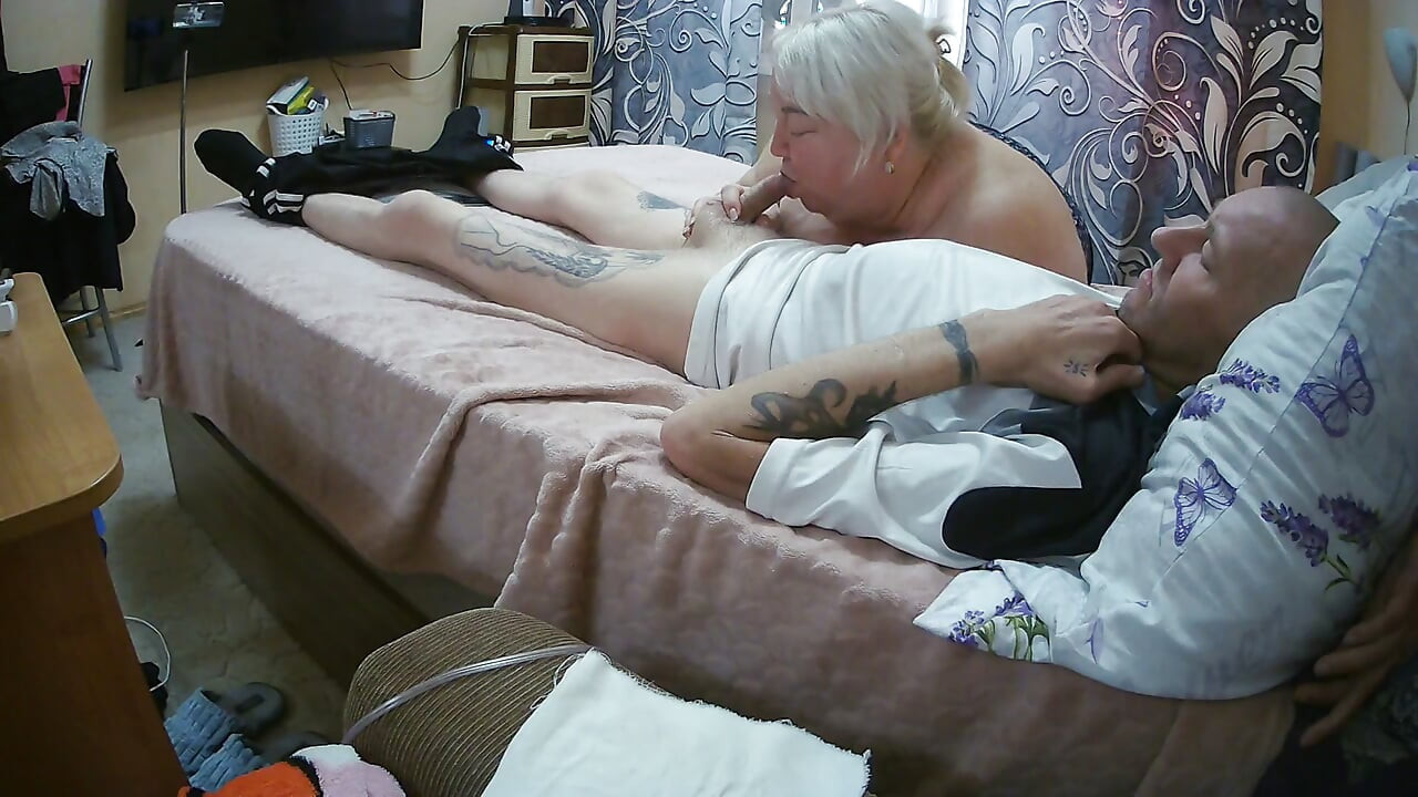 Mother-in-law loves sucking dick for a long time and swallowing a lot of hot thick cum