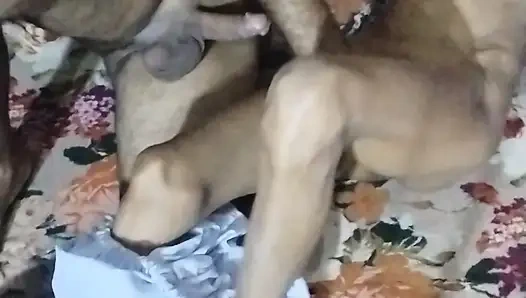 Pakistani beautiful school girl enjoy his boyfriend