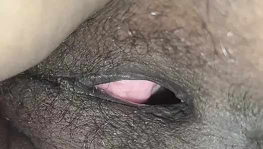 Ich bin verheiratete frauen - indische heiße muschi, selbstgedrehter sex Hindi Audio