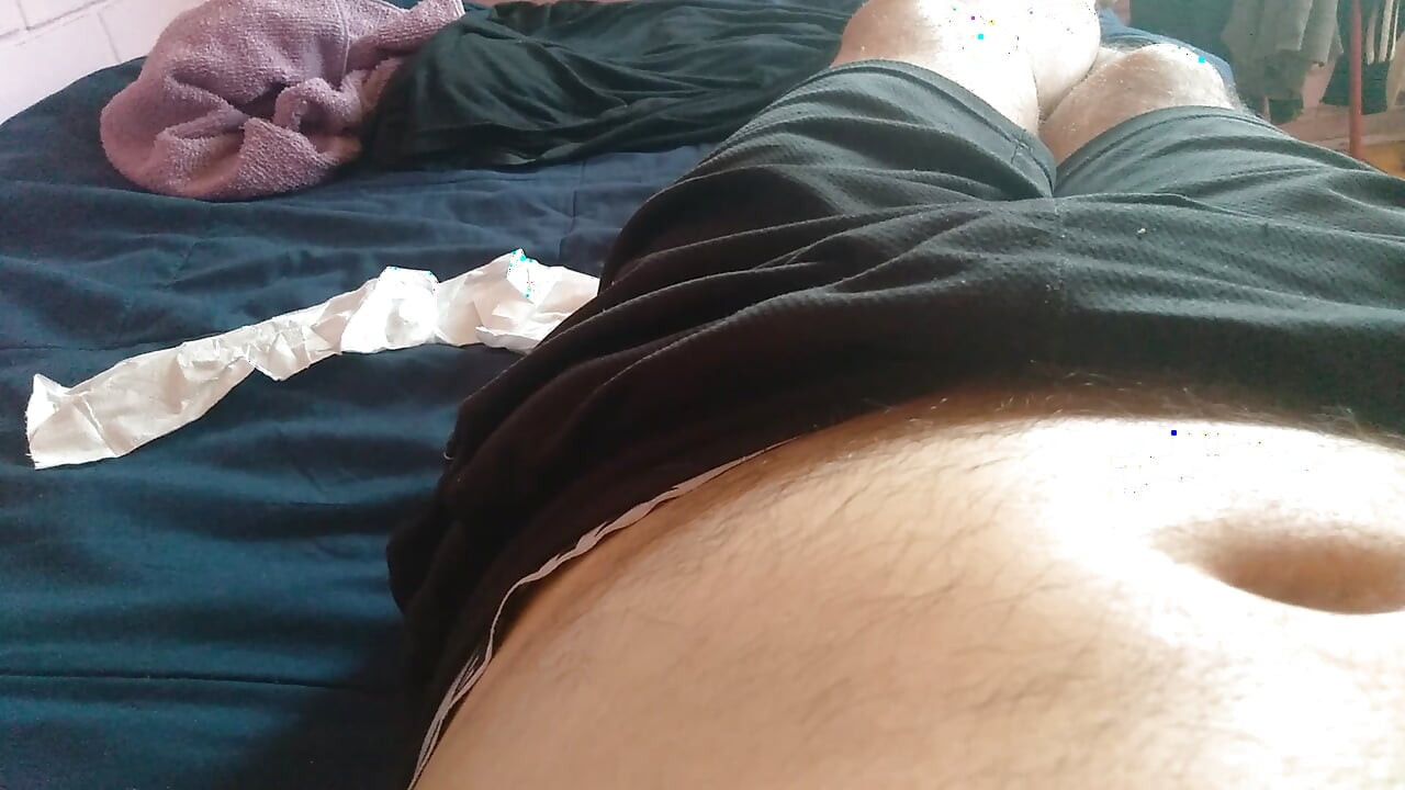 Młody człowiek chce zrobić ci loda swoim grubym penisem