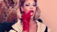 Beyonce tongue Loop  #6