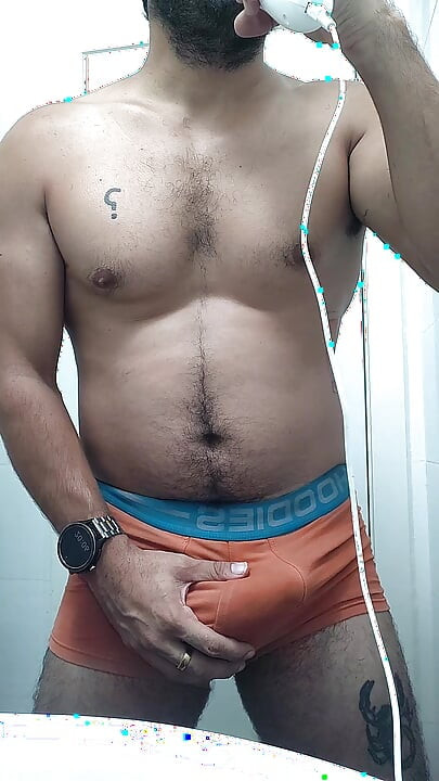 I need a haircut and a blowjob ?